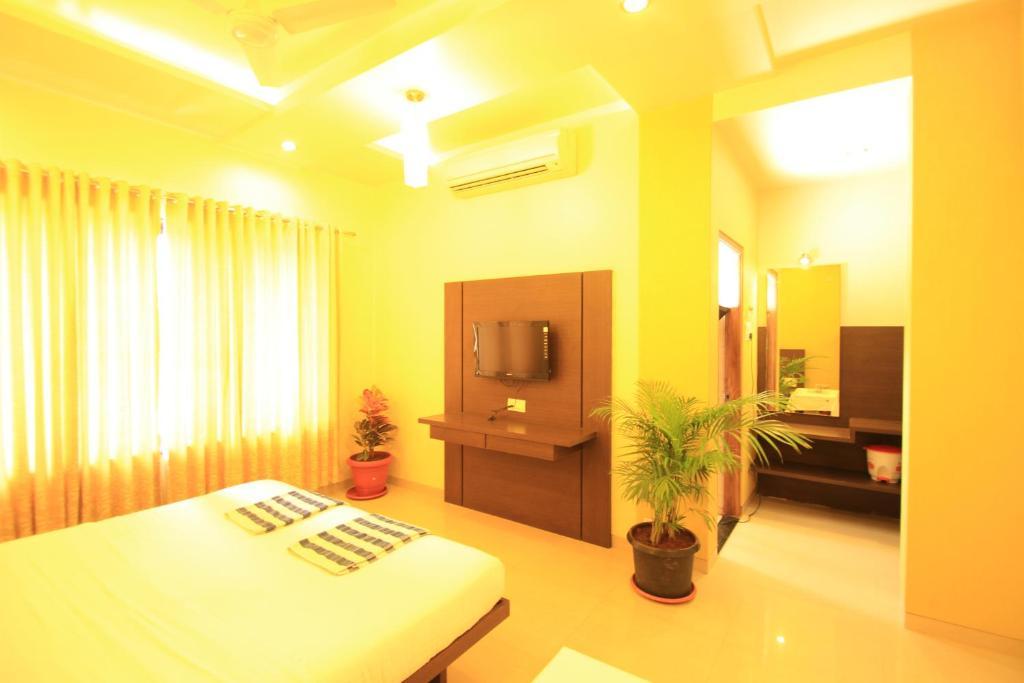 Hotel Sai Smaran Shirdi Exterior foto